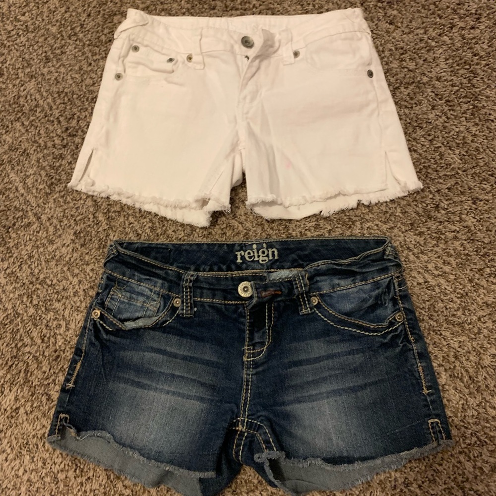 Bundle/2 pair jean shorts/size 7 juniors